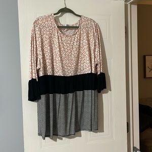 Moa Moa 3/4 sleeve shirt.